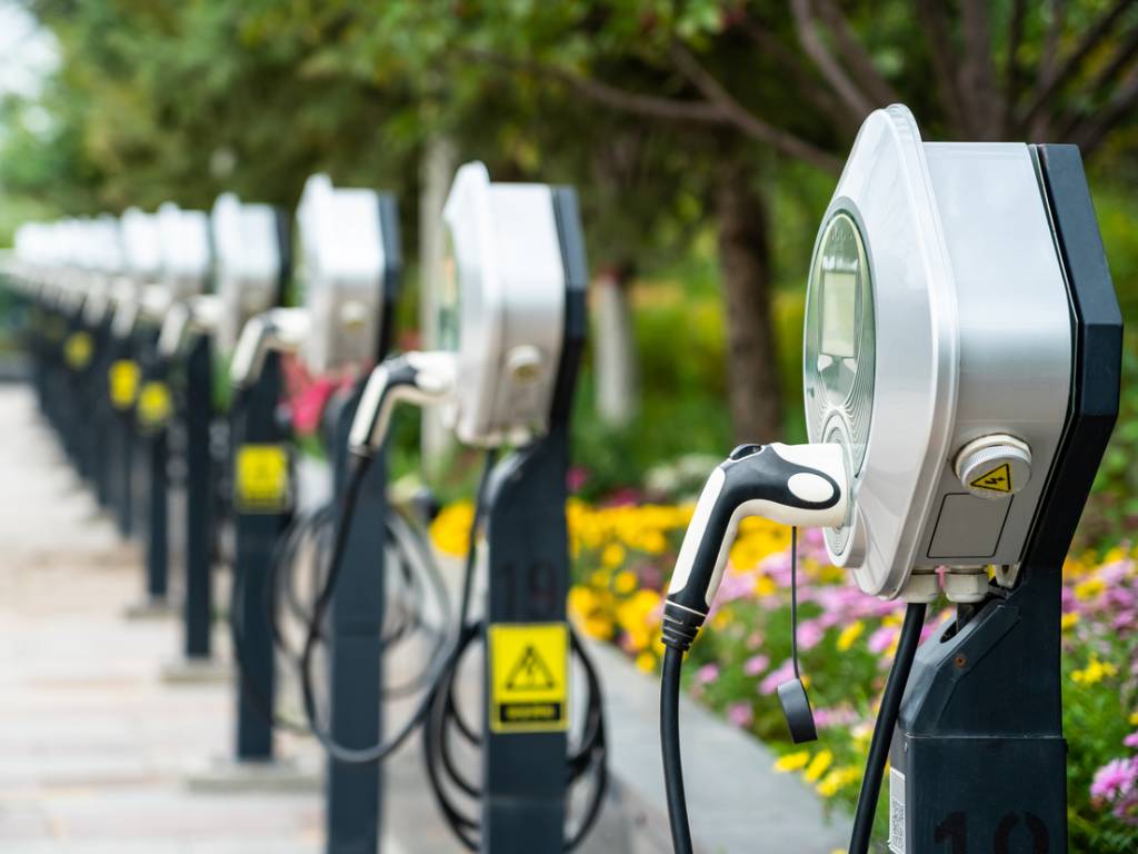 Araç Şarj İstasyonu